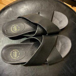 ATP ATELIER Dorris Leather Slides